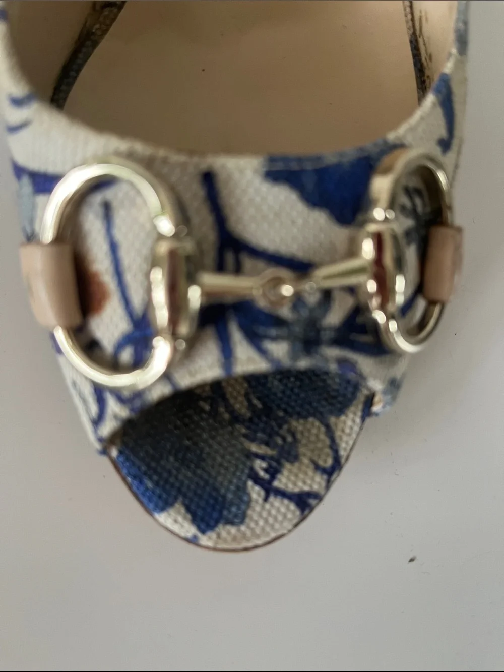 Gucci platforms sandals